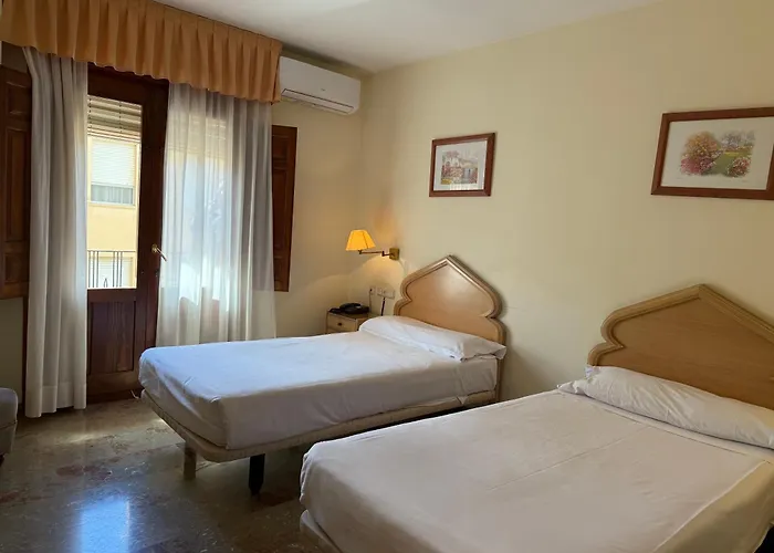Hotell El Sol 2*